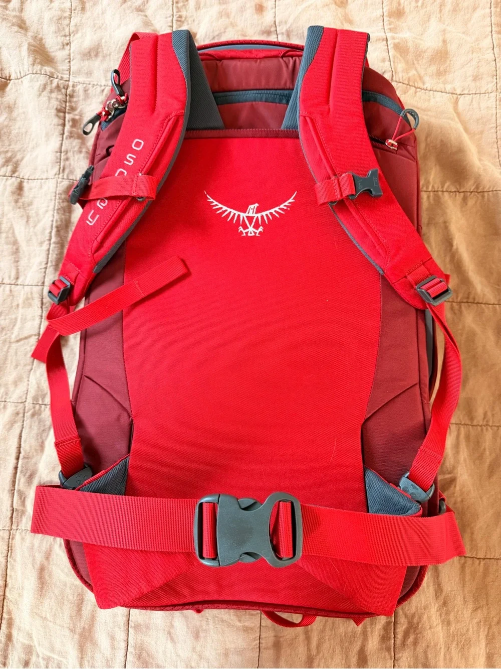 OSPREY Porter 46 Backpack in Red - like new
